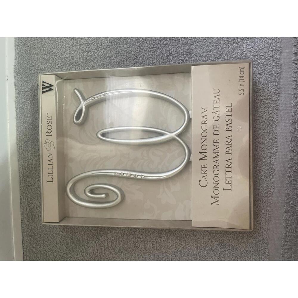 Lillian Rose Cake Monogram‎ Letter W Cake Topper